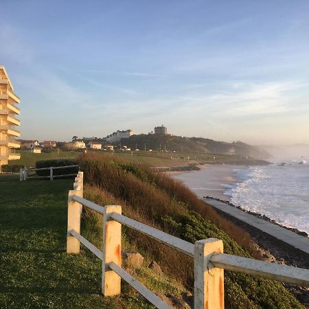 Studio Sur La Plage Vue Mer Piscine 비아히쯔 외부 사진